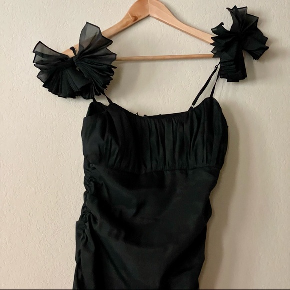Lovers + Friends Moda Mini Dress Ruched Shoulder Bows Cocktails Party LBD - Picture 5 of 12